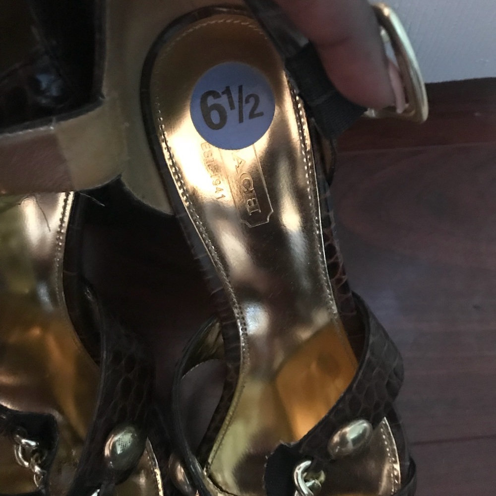 Shoes size 6.5 and 7